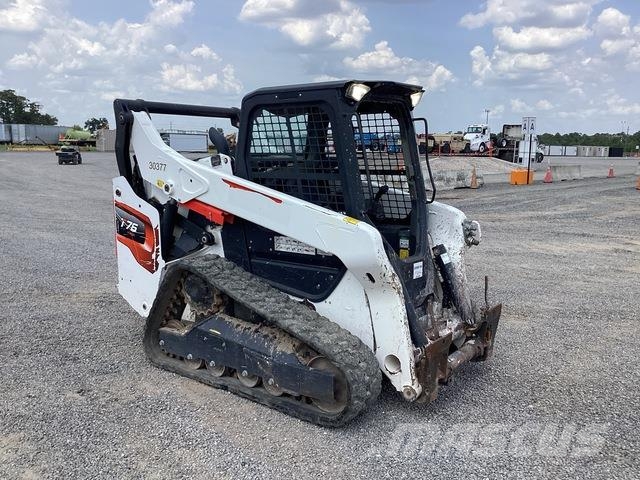 Bobcat T76 Smykem řízené nakladače