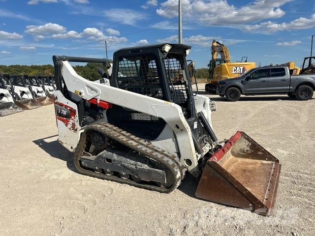 Bobcat T76 Skid steer loaders