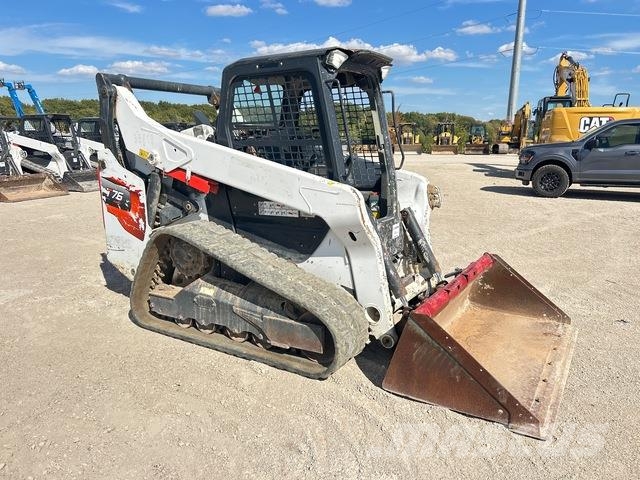 Bobcat T76 Skid steer loaders