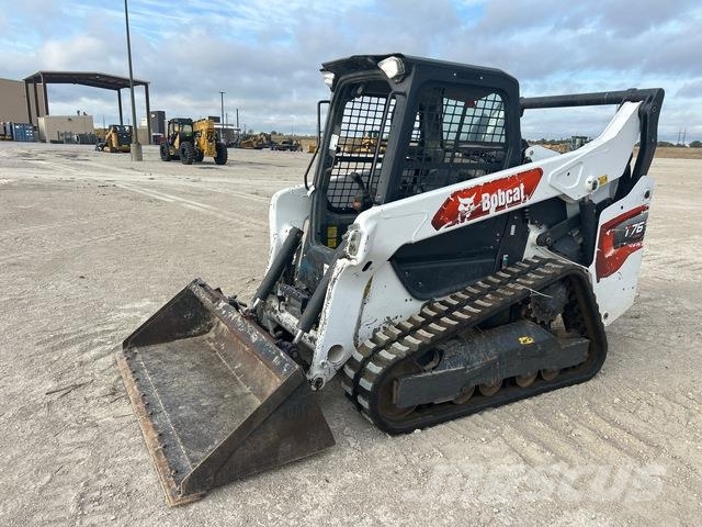 Bobcat T76 لوادر انزلاقية التوجيه