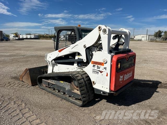Bobcat T770 لوادر انزلاقية التوجيه