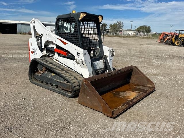 Bobcat T770 لوادر انزلاقية التوجيه