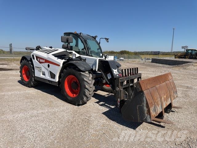 Bobcat V723 Telescopic handlers