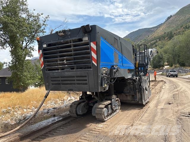 Bomag BM2X00/75 Fresadoras de asfalto