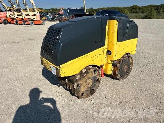 Bomag BMP8500 ソイルコンパクター