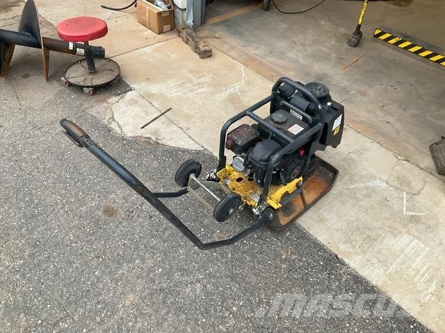 Bomag BP 25/50 دكاكات أفقية
