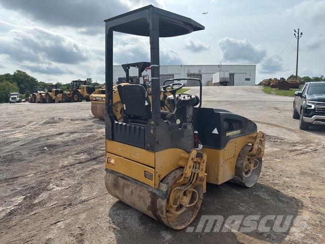 Bomag BW120AD-4 Ikerdobos hengerek