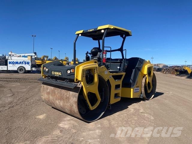 Bomag BW206AD-5 双轮压路机