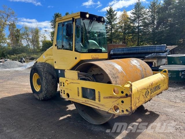 Bomag BW211D-50 Single drum rollers