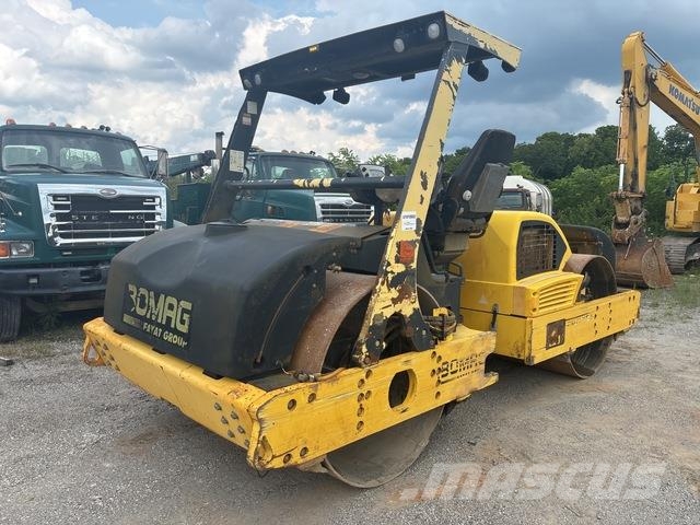 Bomag BW278AD Çift tamburlu silindirler