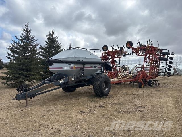 Bourgault 8800 ドリル