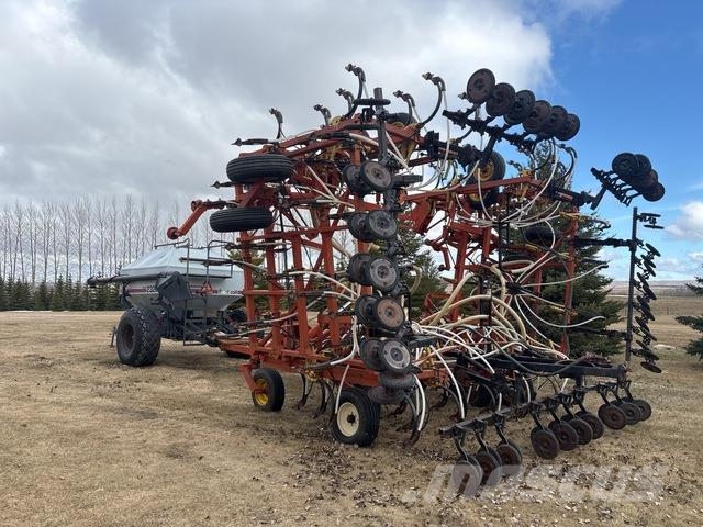 Bourgault 8800 ドリル
