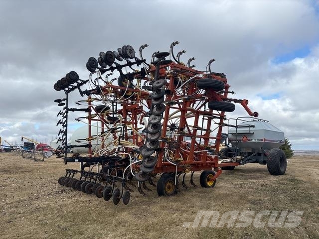 Bourgault 8800 ドリル