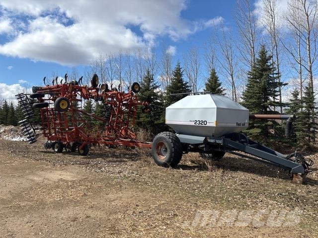 Bourgault 8800 ドリル