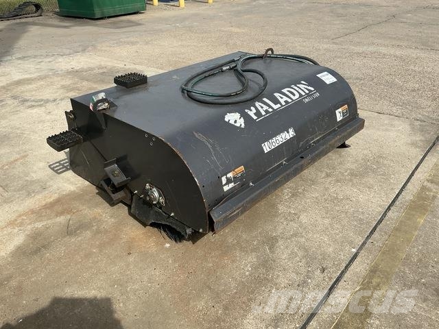 Bradco 21560M-0022 Borstels
