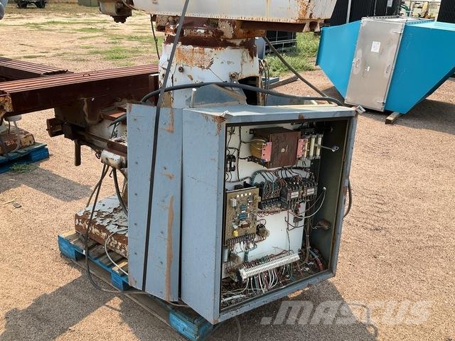 Bridgeport Series II Muu
