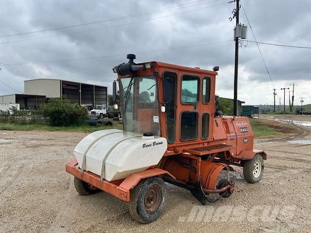 Broce RJ350 Varredoras interior