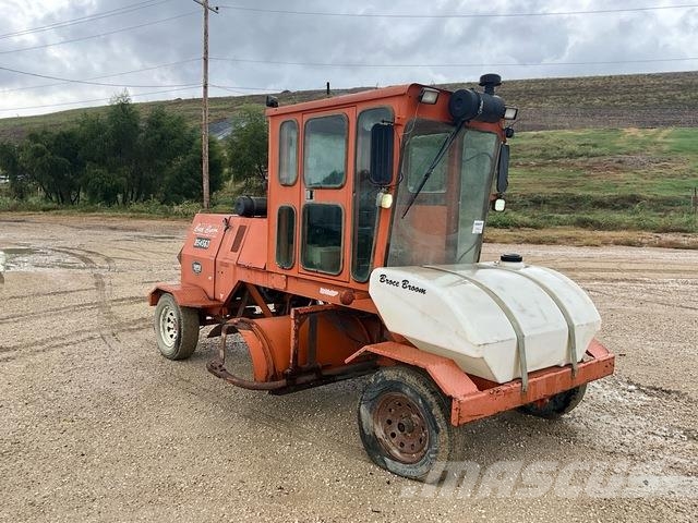 Broce RJ350 Indoor sweepers