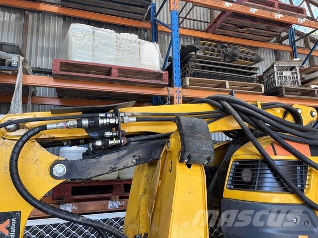 Brokk 200 Rušilni bagri