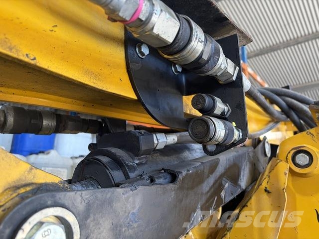 Brokk 200 Rušilni bagri