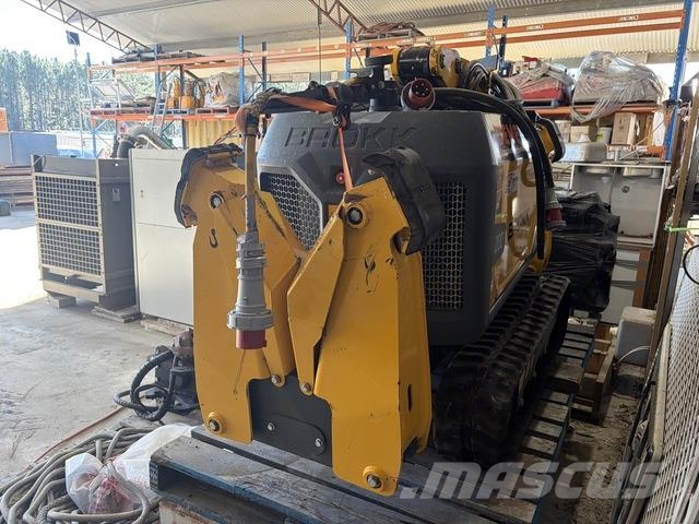 Brokk 200 Rušilni bagri