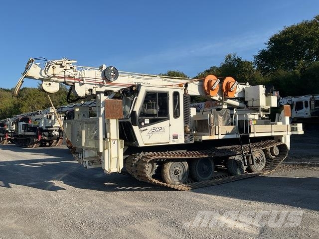 Camoplast GT3000 HY Kāpurķēžu ceļamkrāni