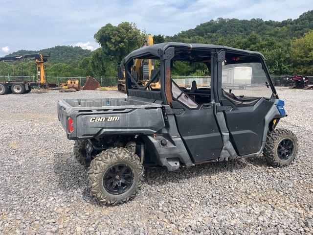 Can-am Defender 다목적 장비