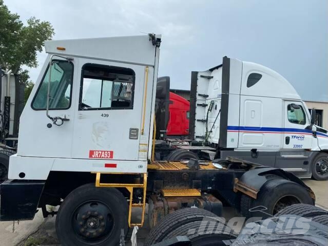 Capacity TJ5000 Tractocamiones para terminales