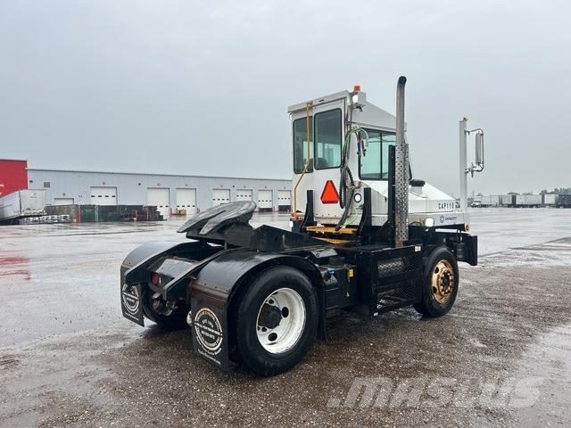 Capacity TJ5000 جرارات صالات المطارات