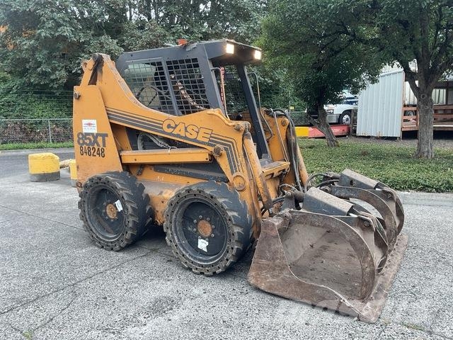 CASE 85XT Mini incarcator