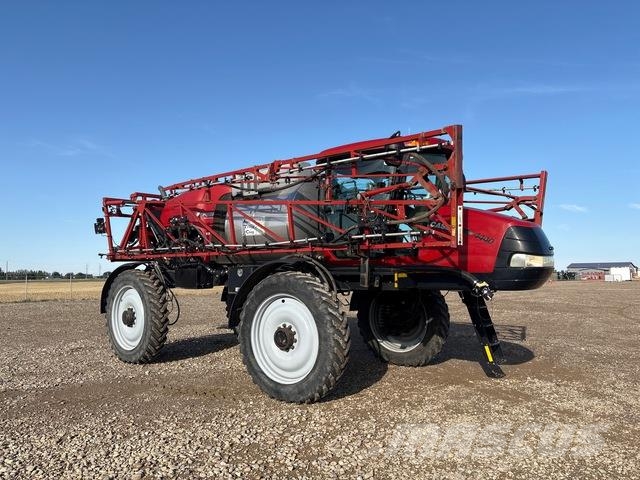 Case IH 4440 Selbstfahrende Sprühgeräte
