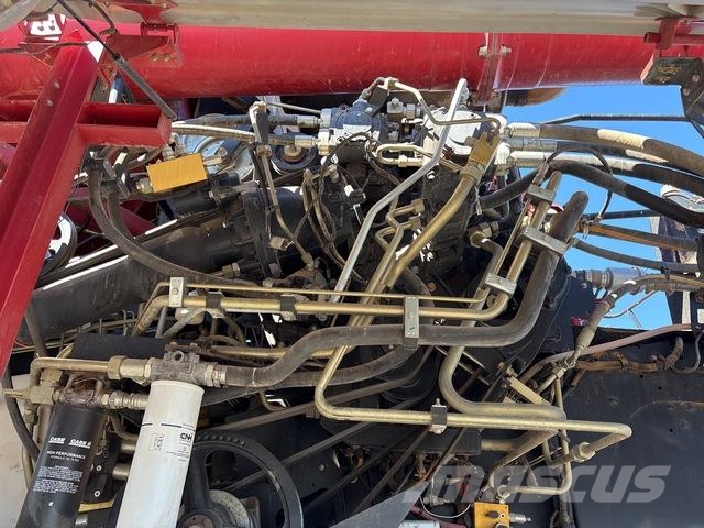 Case IH 8240 Sklízecí mlátičky