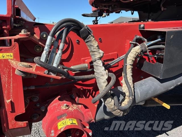 Case IH 8240 Sklízecí mlátičky