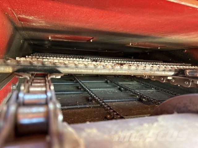 Case IH 8240 Sklízecí mlátičky