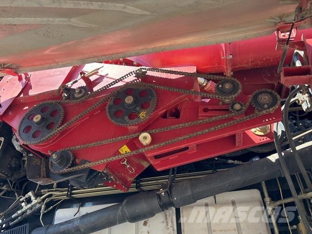 Case IH 8240 Sklízecí mlátičky