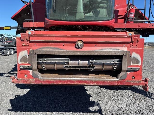 Case IH 8240 Sklízecí mlátičky