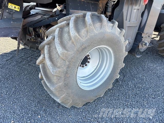 Case IH 8240 Sklízecí mlátičky