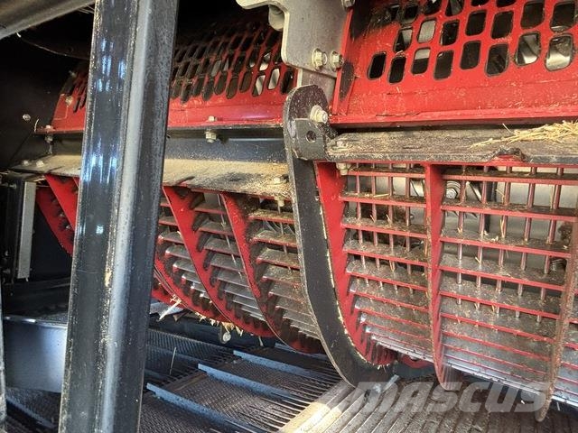 Case IH 8250 콤바인 수확기