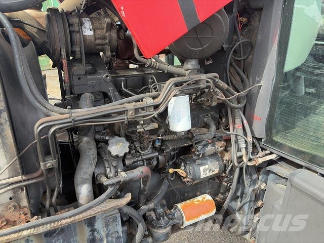 Case IH MX100C Traktorit