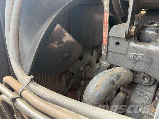 Case IH MX100C Traktorit