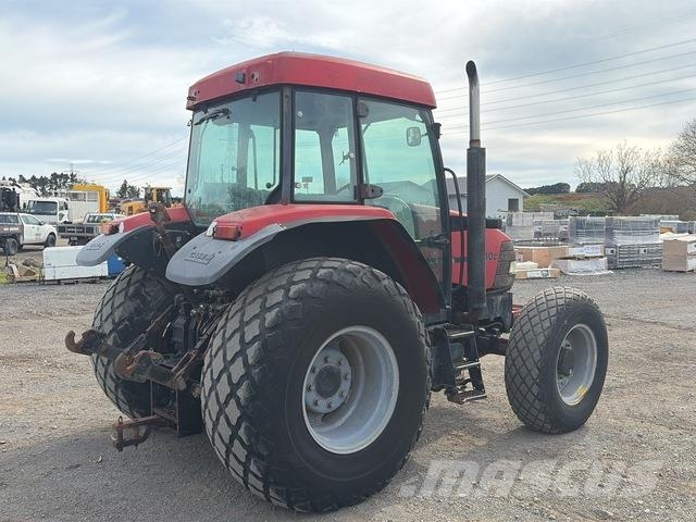 Case IH MX100C Traktorit