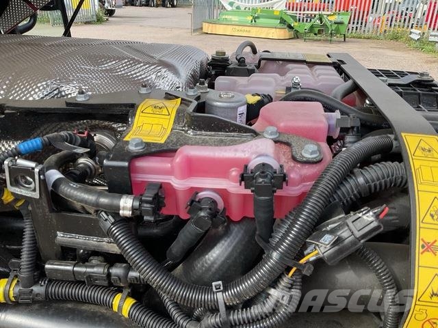 Case IH Quantum 90N Tractors