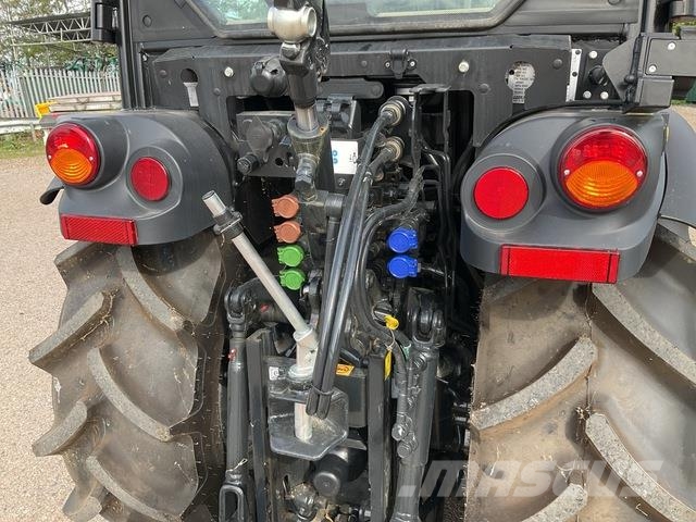 Case IH Quantum 90N Tractors