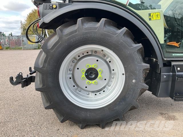 Case IH Quantum 90N Tractors