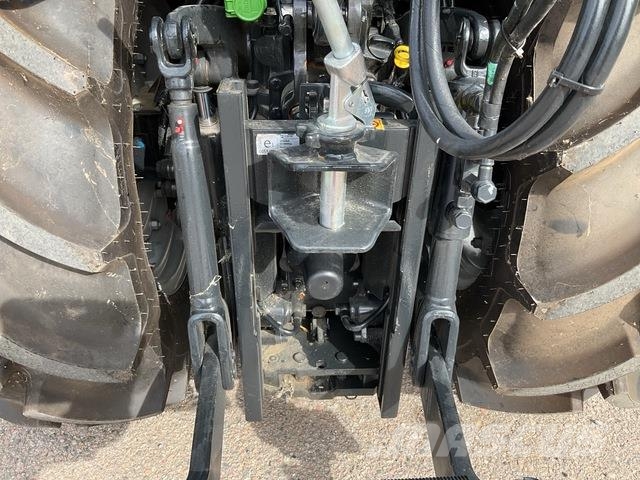 Case IH Quantum 90N Tractors