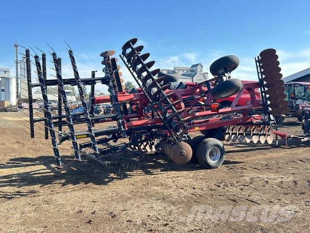 Case IH TT345 Sonstige Bodenbearbeitung