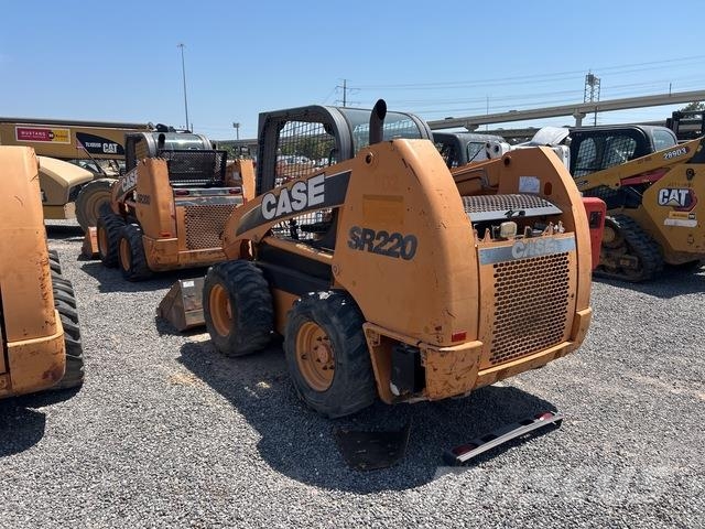 CASE SR220  스키드로더