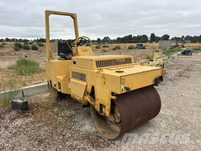 CASE W252 Tandemwalzen