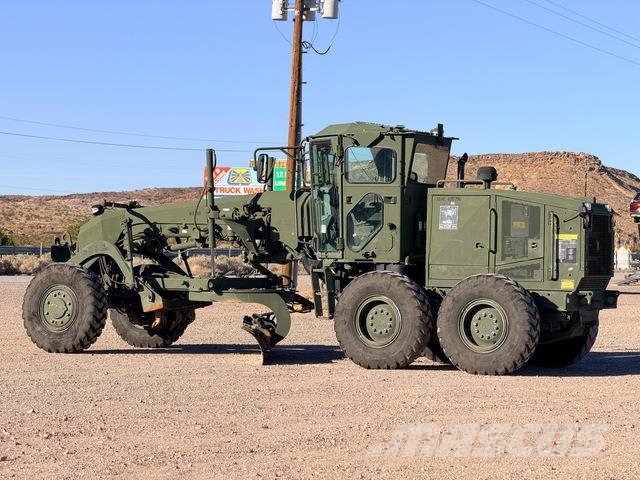 CAT 120M AWD Grederji