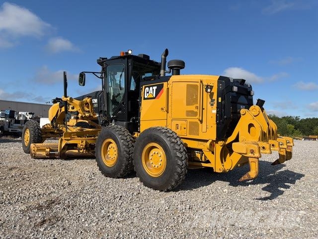 CAT 12M3 AWD Γκρέιντερς